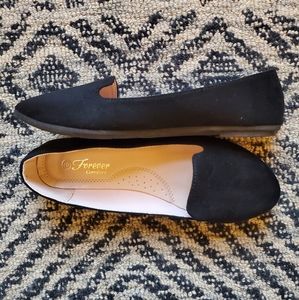 NWOT Black Flats